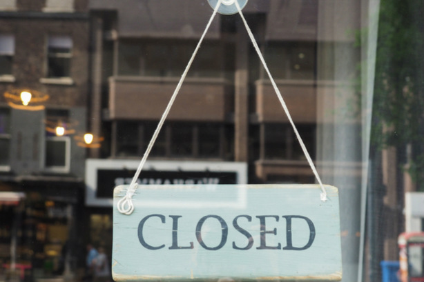 Closed shop sign